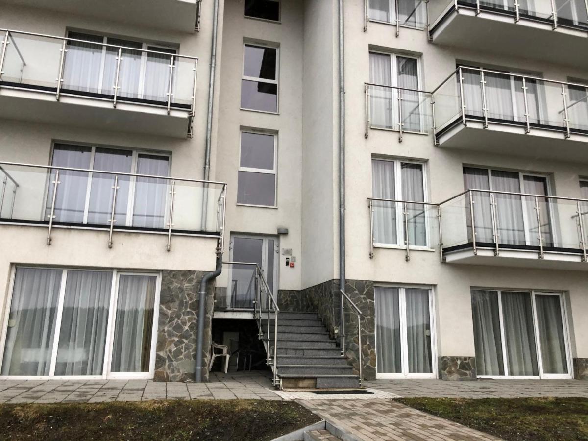 Atrakcyjny Apartament Czarna Gora Stronie Slaskie Exterior photo